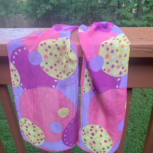 Anne Klein silk circle pattern scarf - Picture 1 of 5